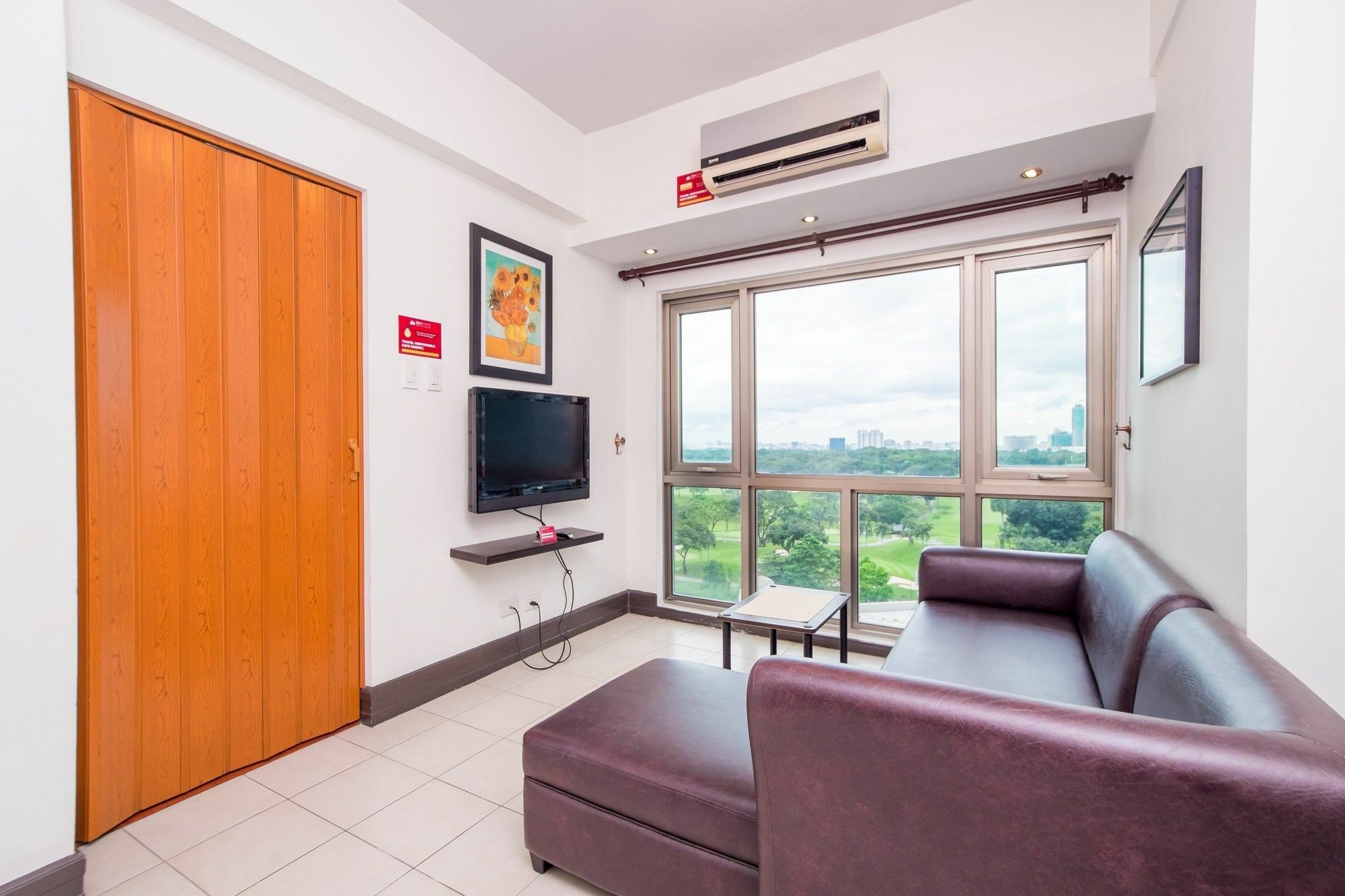 Zen Home Forbeswood Parklane Bgc Тагуиг Екстериор снимка